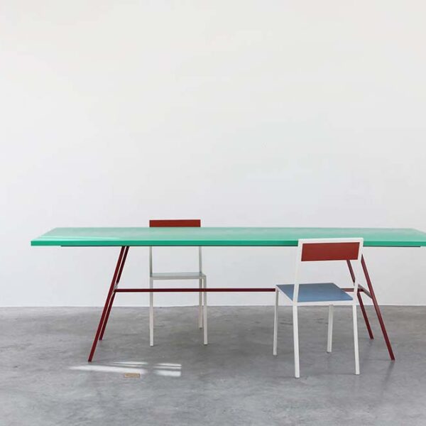 Long table