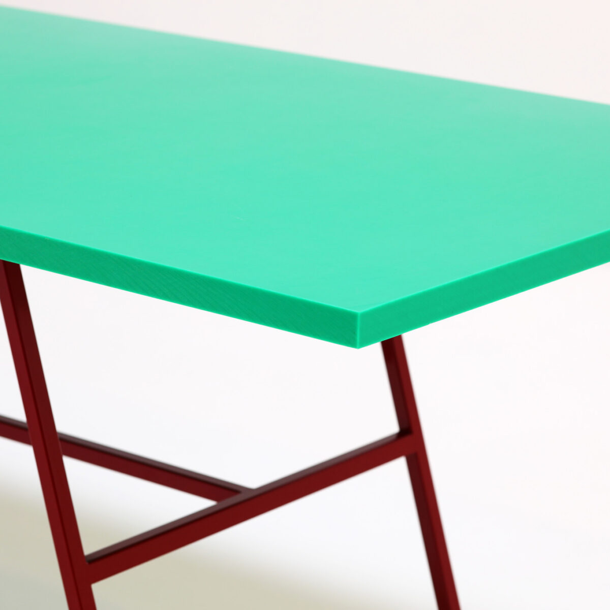 Long table